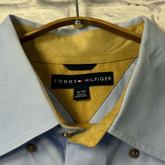 Tommy Hilfiger Light Blue Casual Button Down Shirt. Size XL - Picture 3 of 8